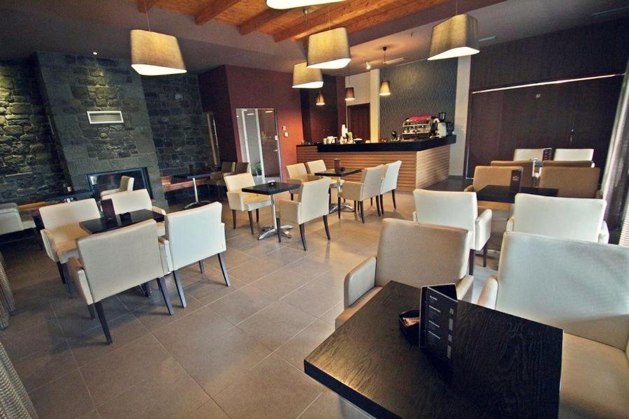 Omilaia Hotel Gardiki Eksteriør billede